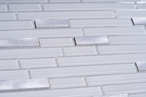 mosaic kính và kim loại